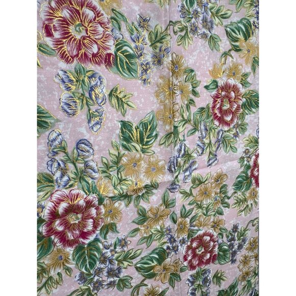 Floral Cotton Fat Quarter Fabric 18x22 Pink Background Red Yellow Flowers Sewing - Picture 1 of 4